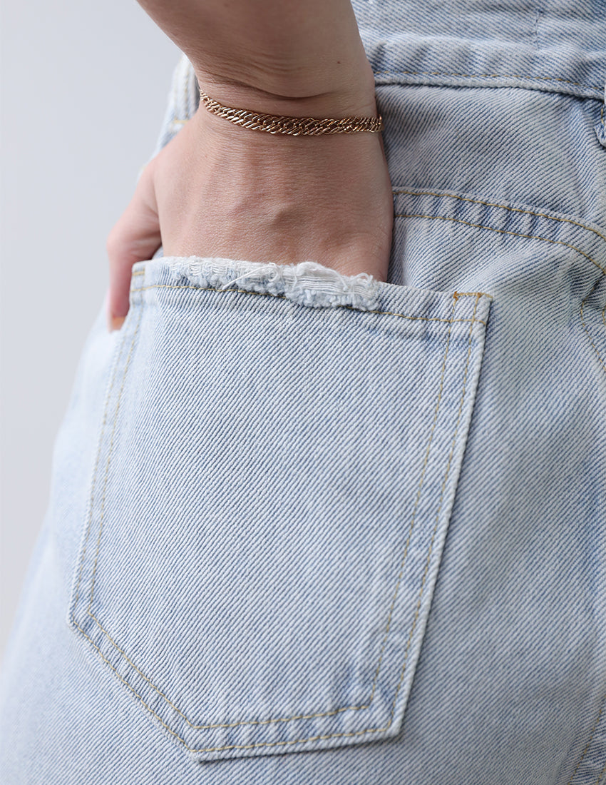 بنطلون جينز رمادي واسع الساق