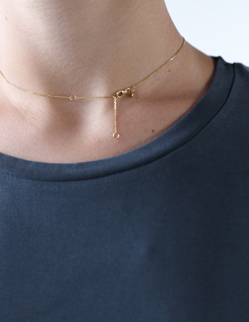 Basic Crew Neck T-shirt With Side Slits