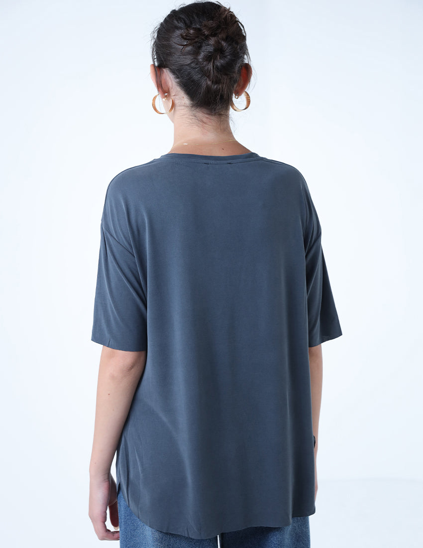 Basic Crew Neck T-shirt With Side Slits