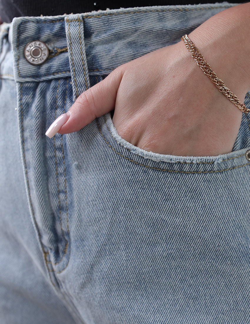 Blue light icy high-waisted straight cut jeans