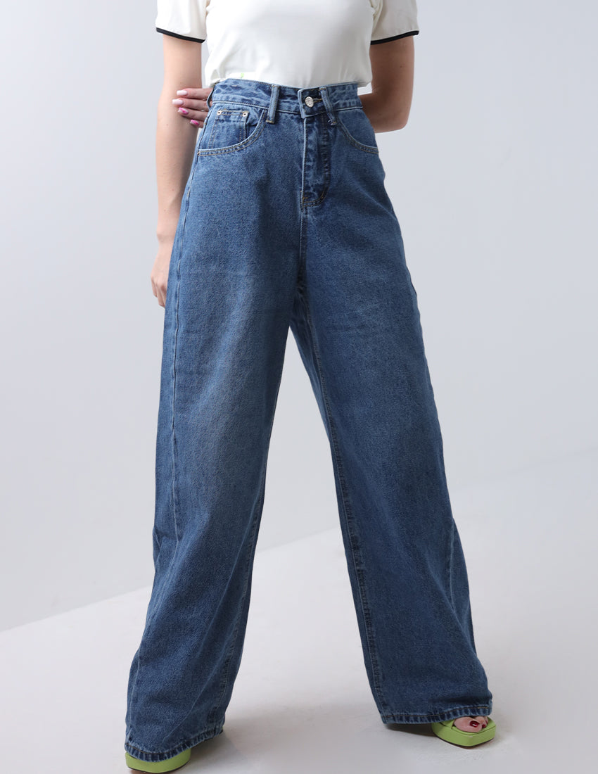 Regular Cut Navy Denim