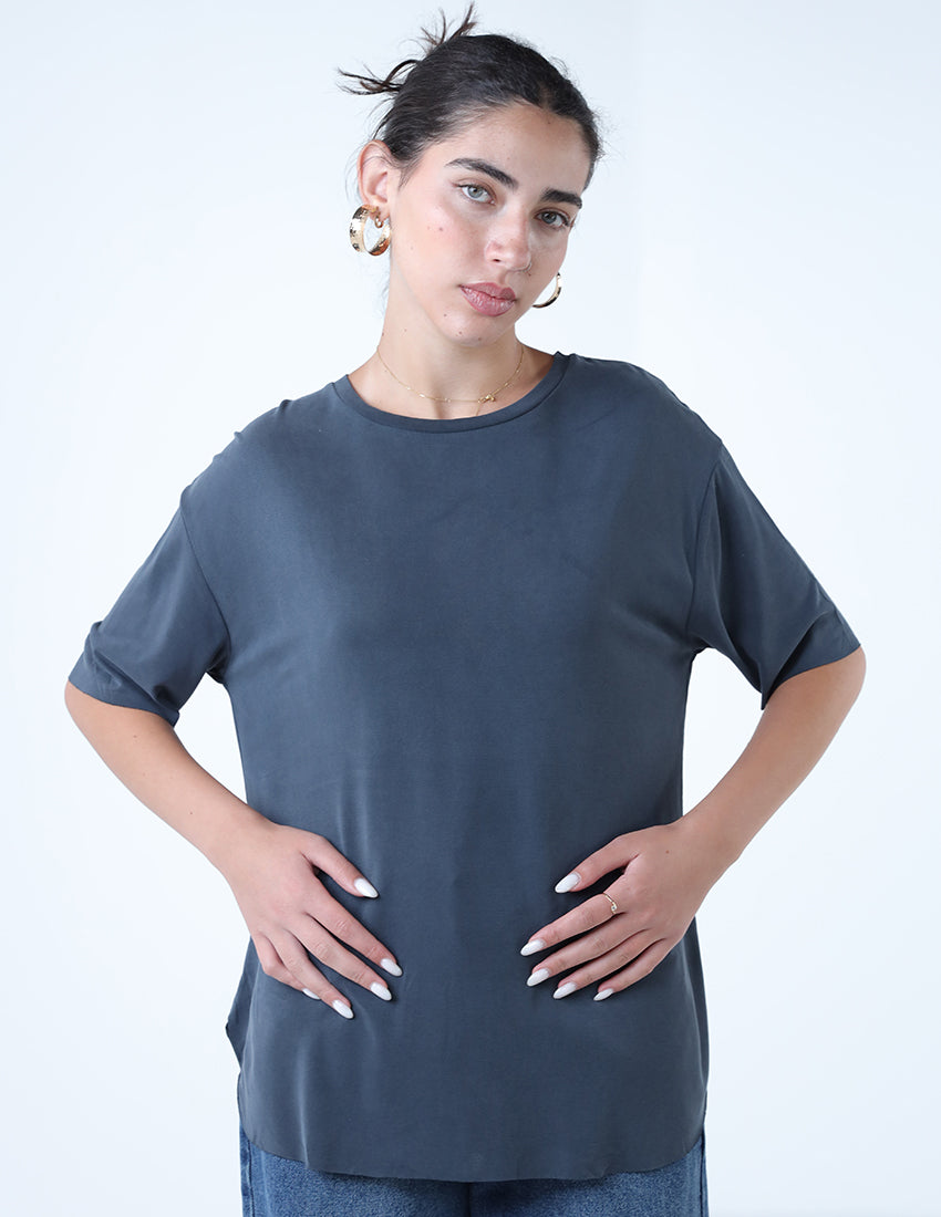 Basic Crew Neck T-shirt With Side Slits