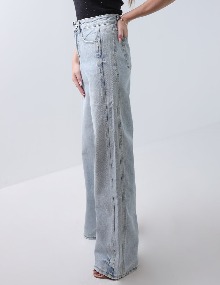 Blue light icy high-waisted straight cut jeans