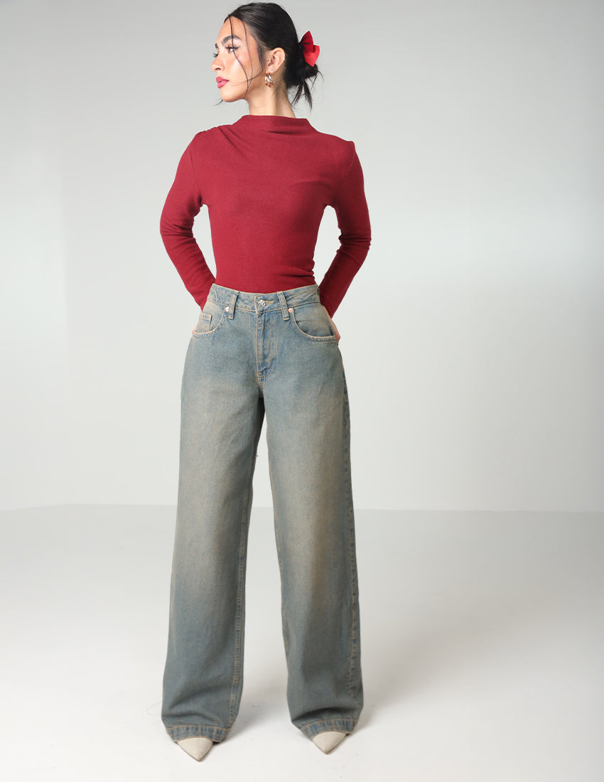 Wide-Legged Denim with Washed Color Style