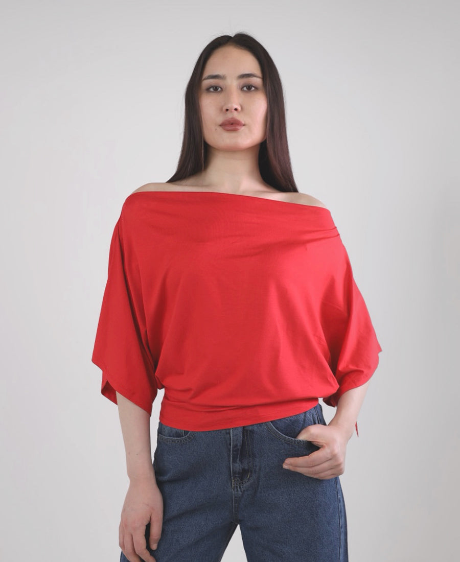 Wide neck T-shirt