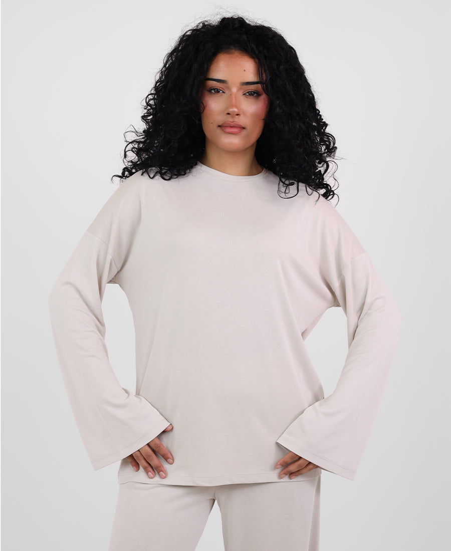 Buttery oversized blouse with sleeves