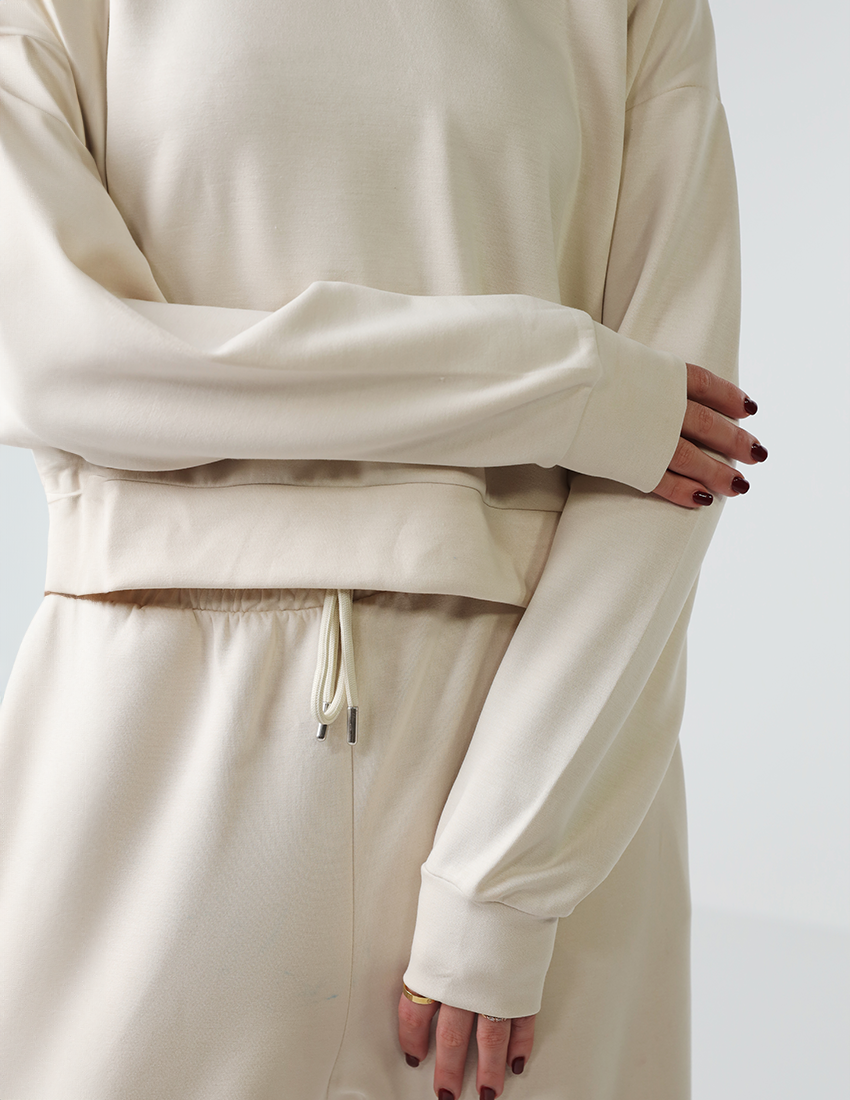 سويت شيرت قصير