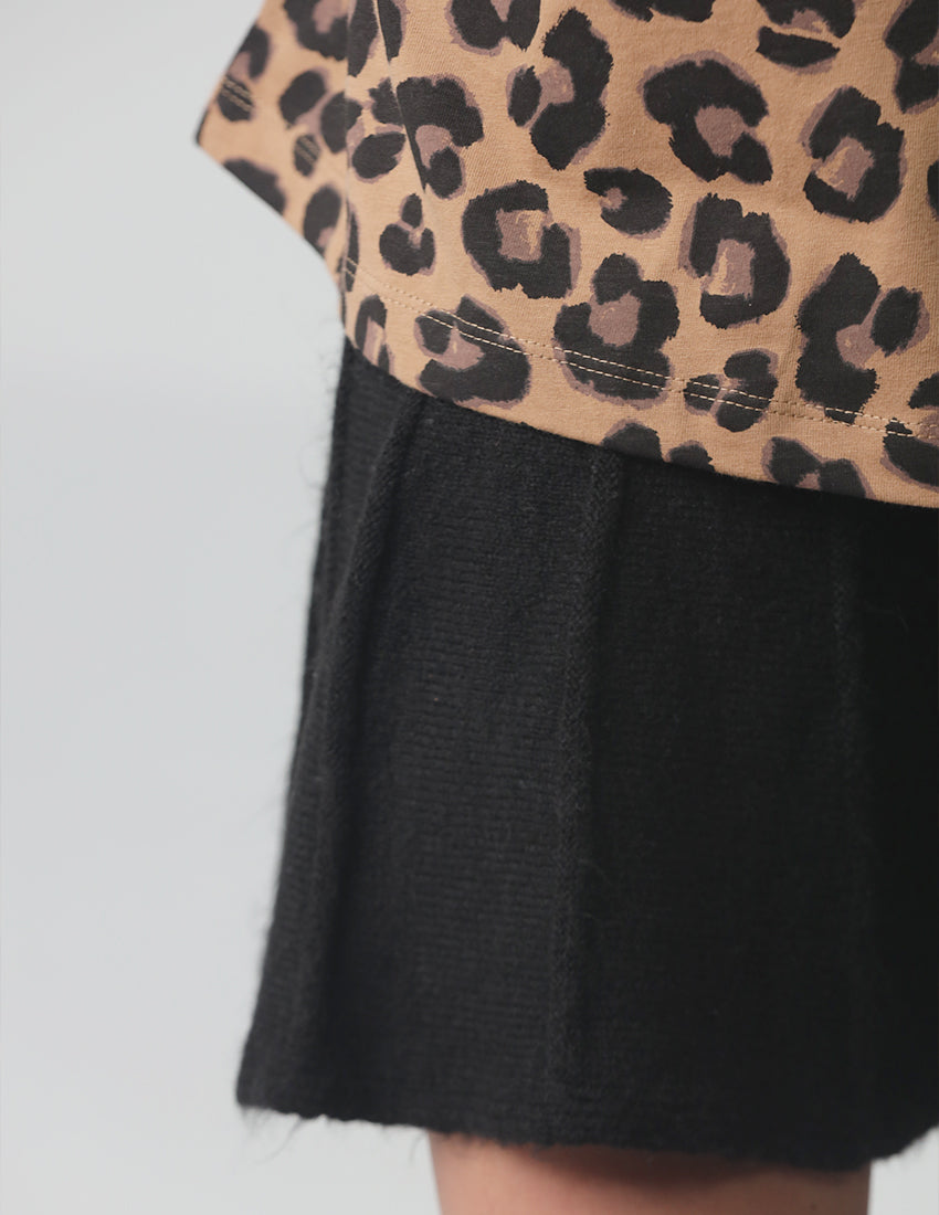 Oversized brown tiger print blouse