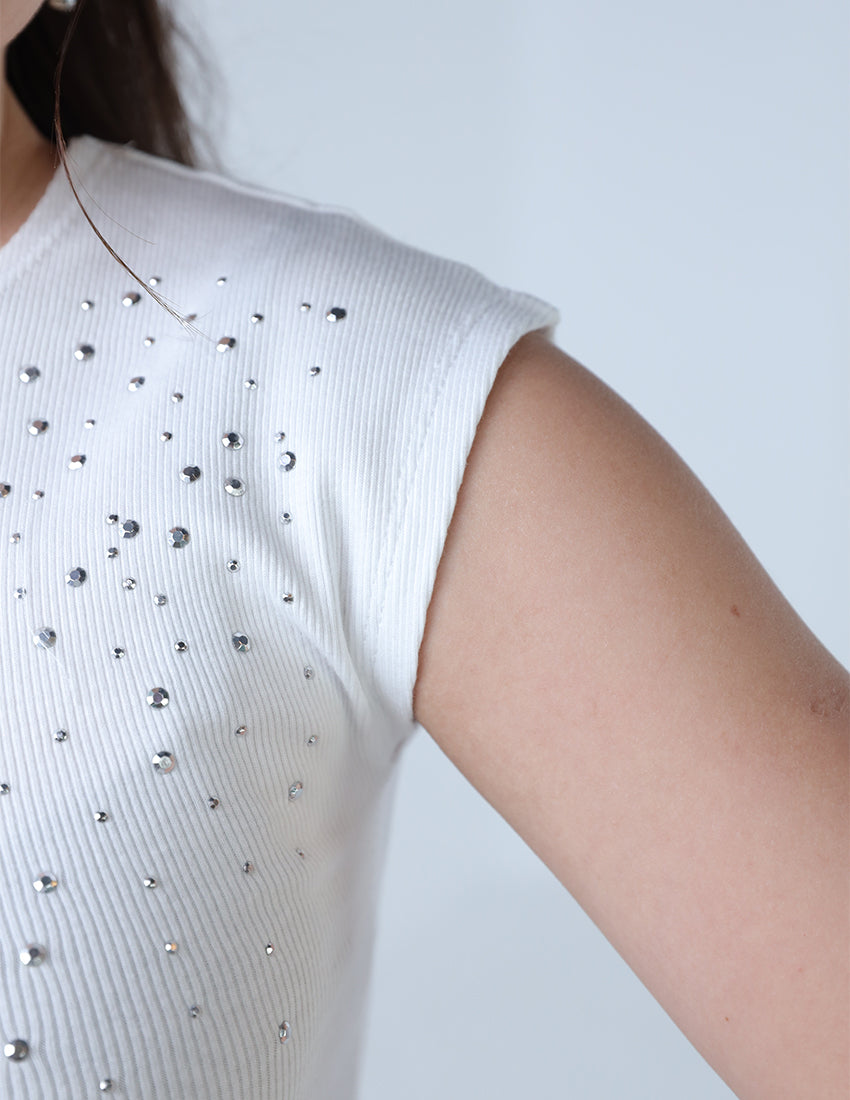 ستراس - توب بدون أكمام