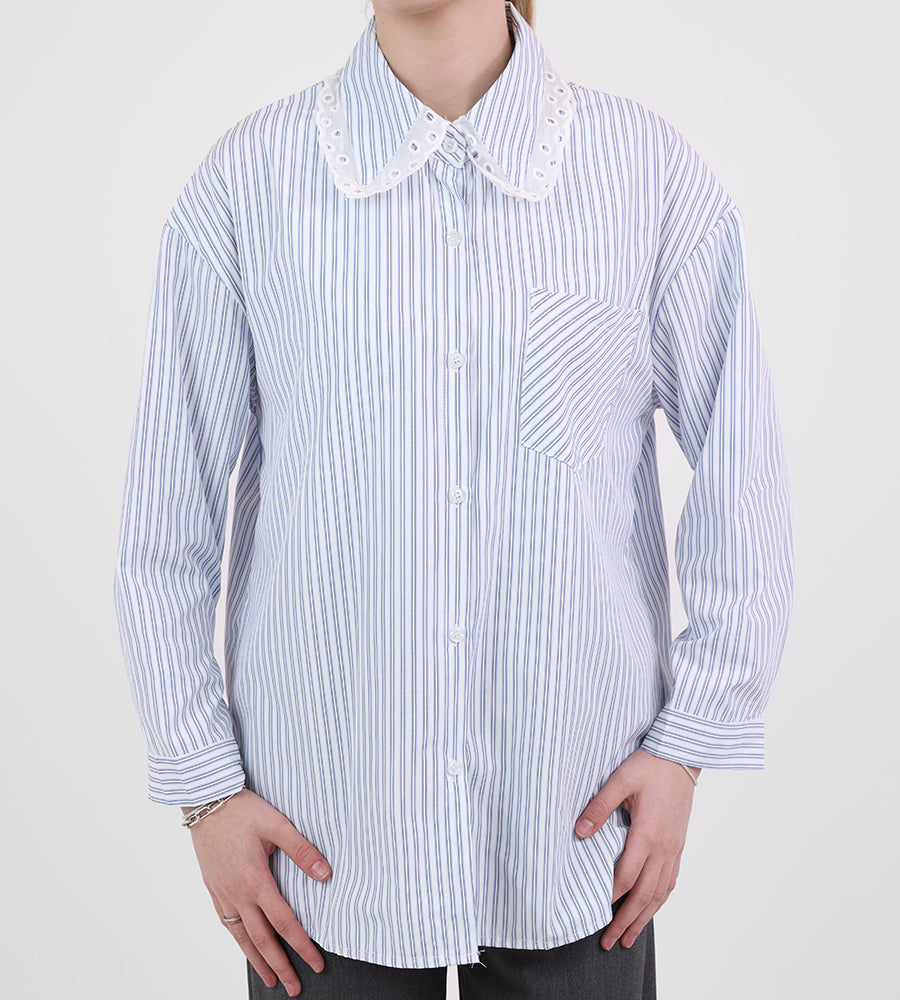 Striped shirt with lace collar