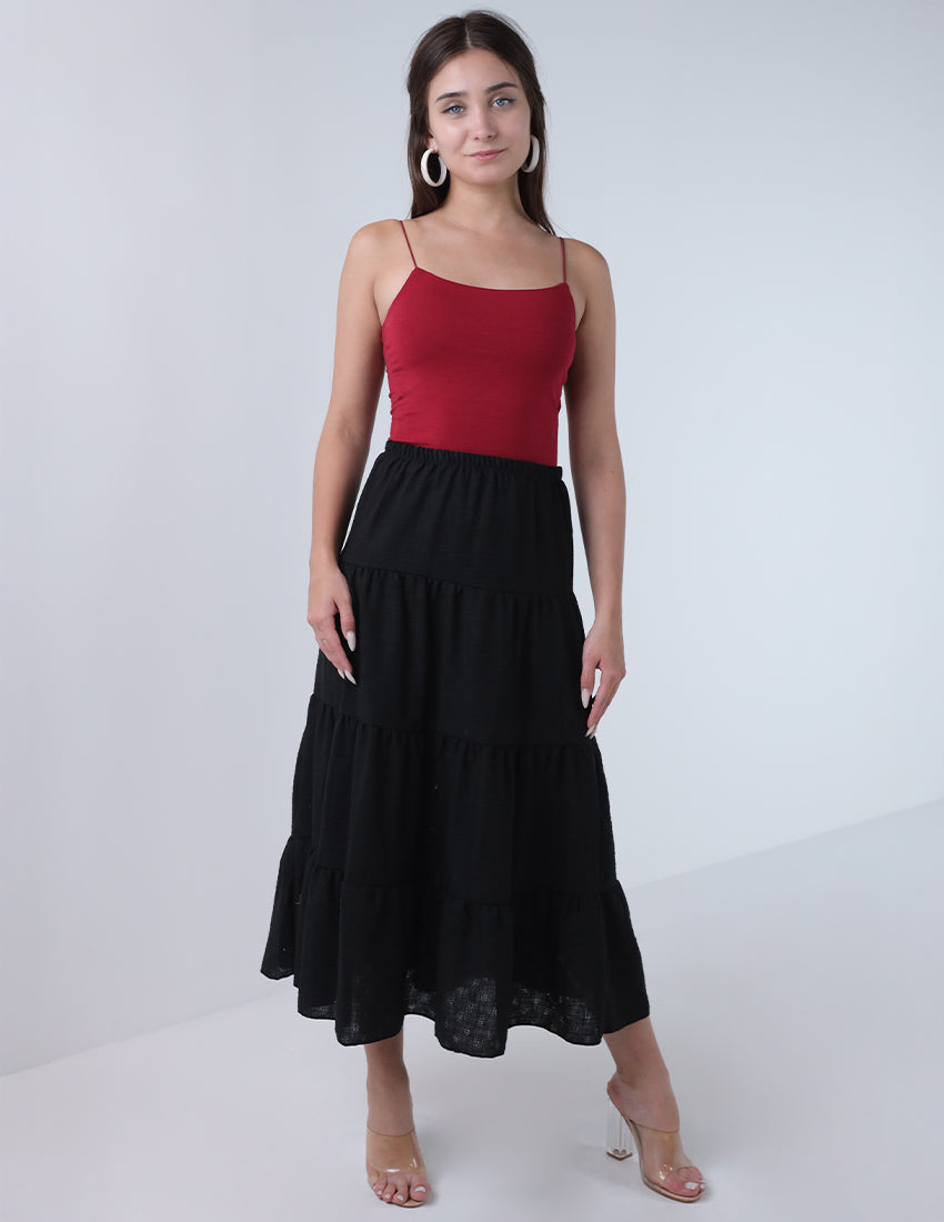 تنورة ماكسي مطرزة متعددة الطبقات