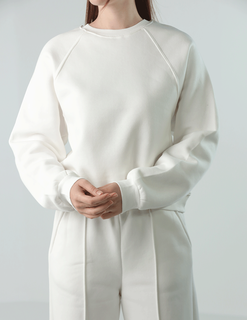 سويت شيرت قطني بأكمام راجلان