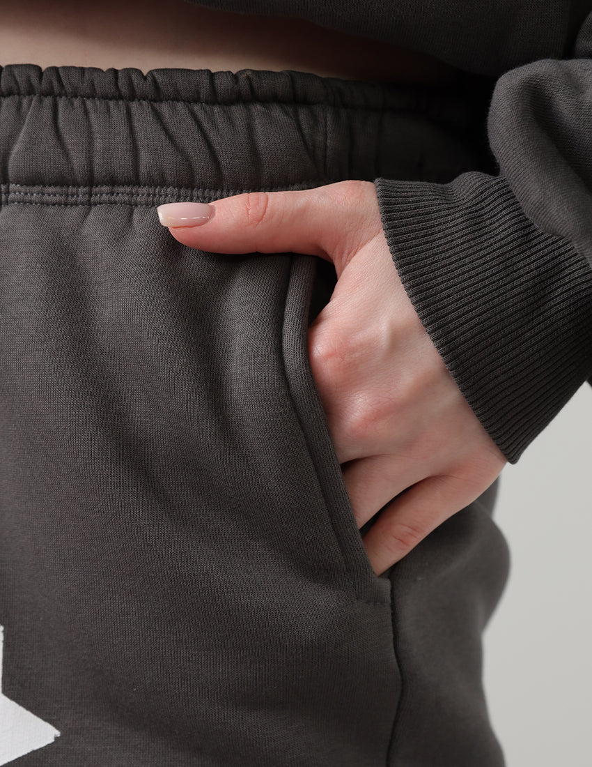 بنطال رياضي قطني بطبعة نجوم وخصر مطاطي