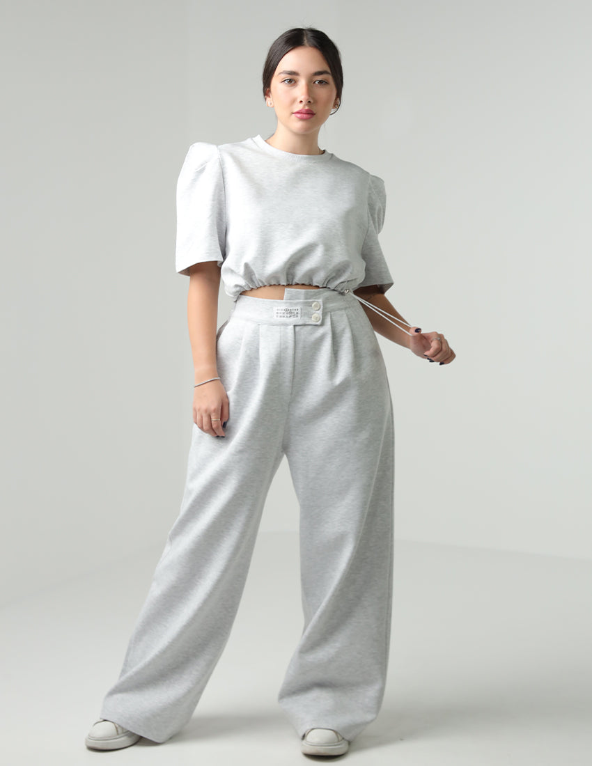 Oversized training t-shirt, sweatpants, wide leg