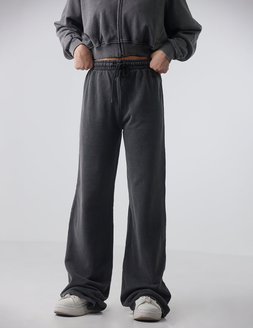 Wide Legged Sweatpants