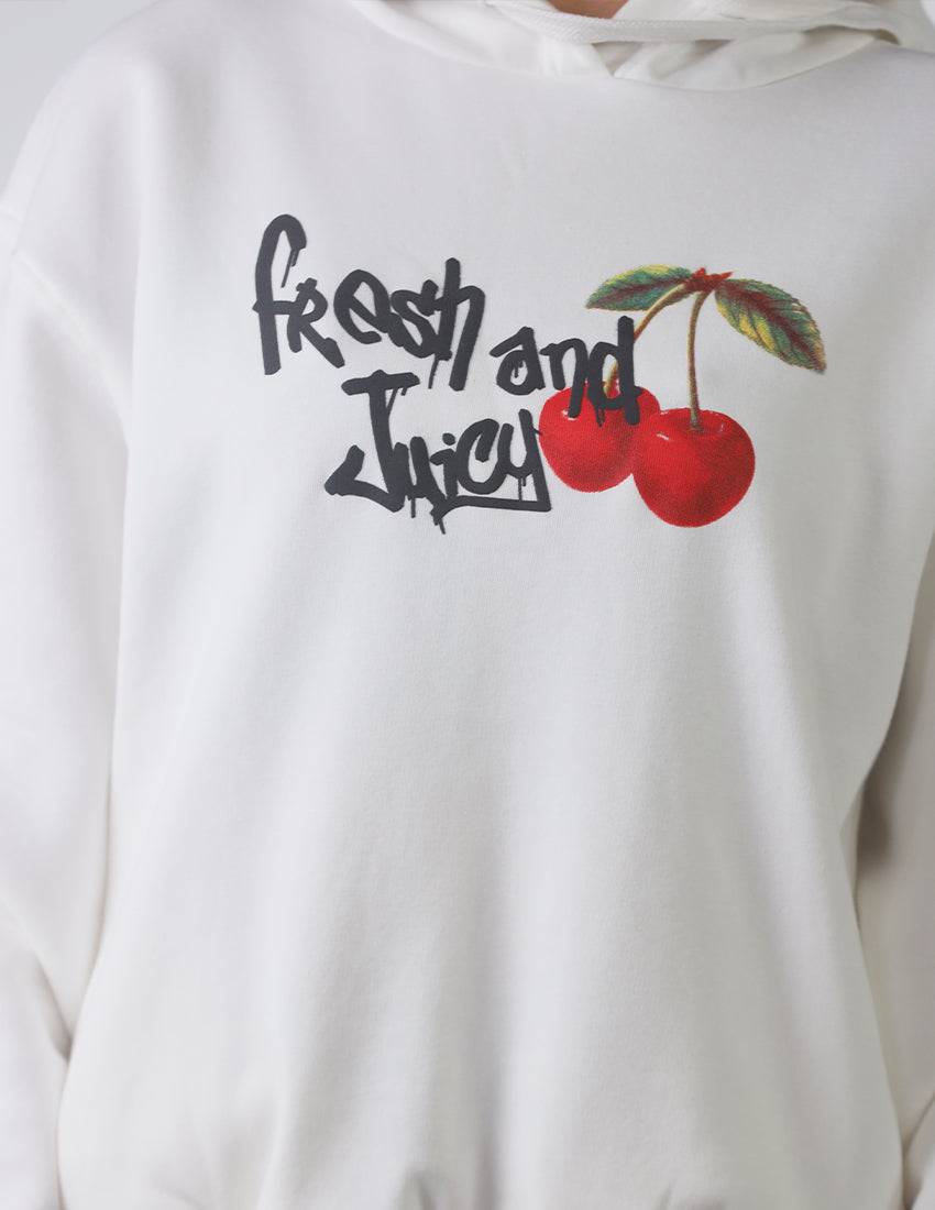 هودي مطبوع باللون الأبيض