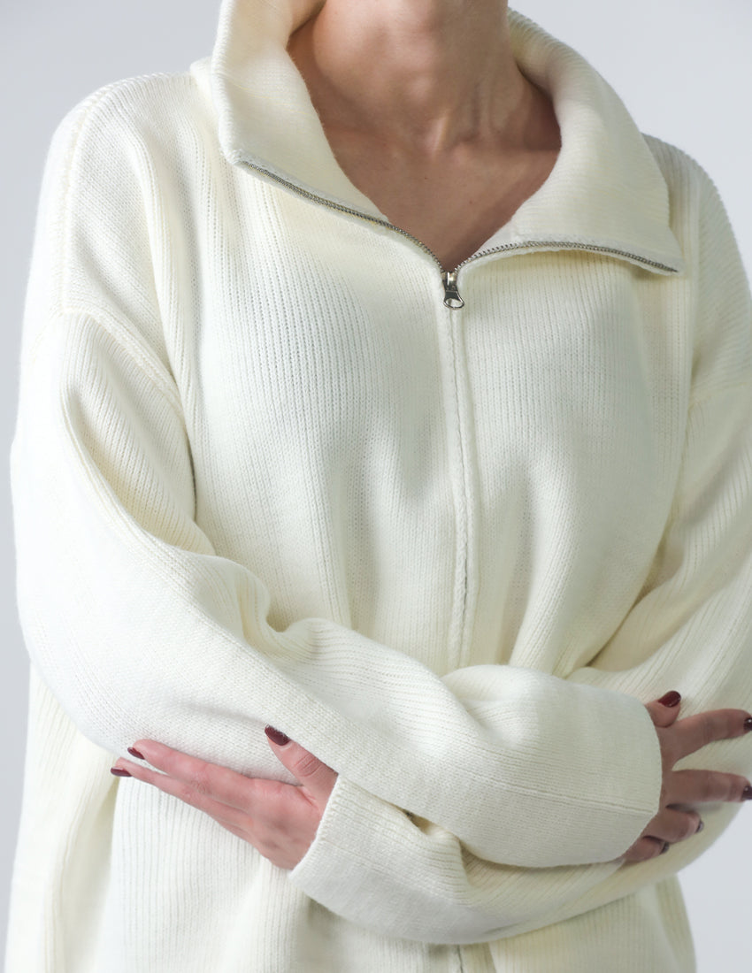 سترة تريكو بسحاب