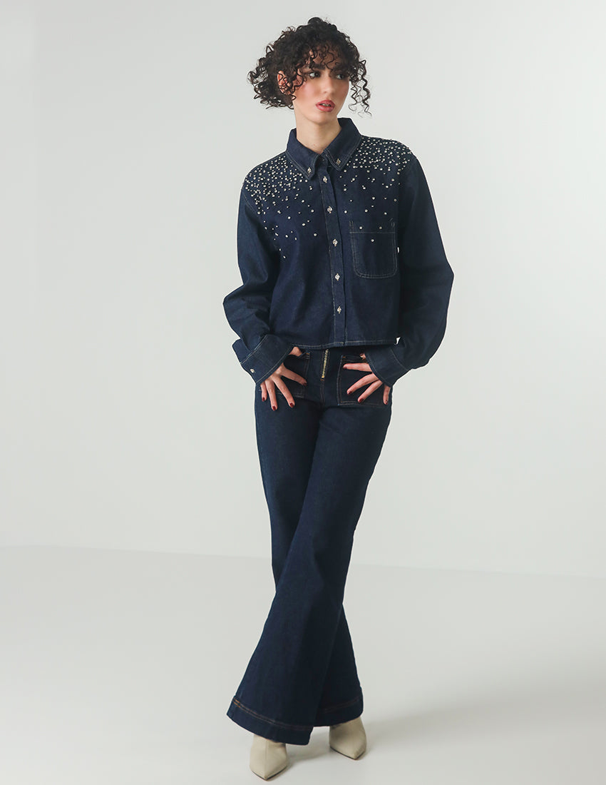 Flare-Leg Jeans with Zipper and Buttoned Pockets