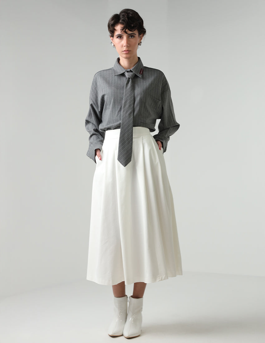 تنورة ماكسي مطوية