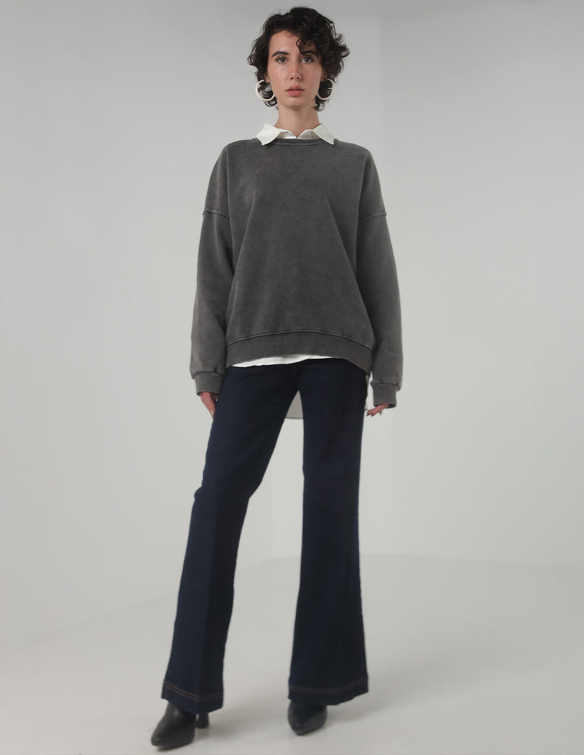 سويت شيرت كبير الحجم