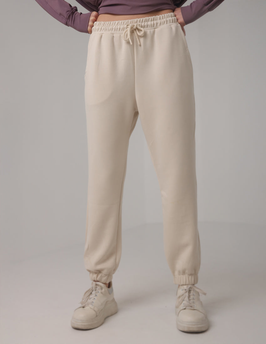 بنطال رياضي برباط وساق مستقيمة