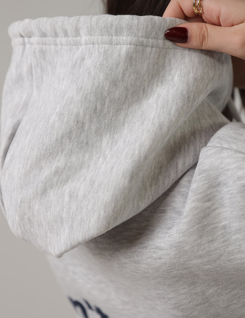 هودي رمادي مطبوع