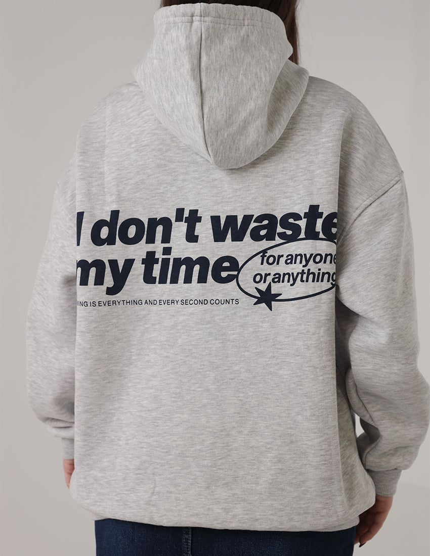 هودي رمادي مطبوع