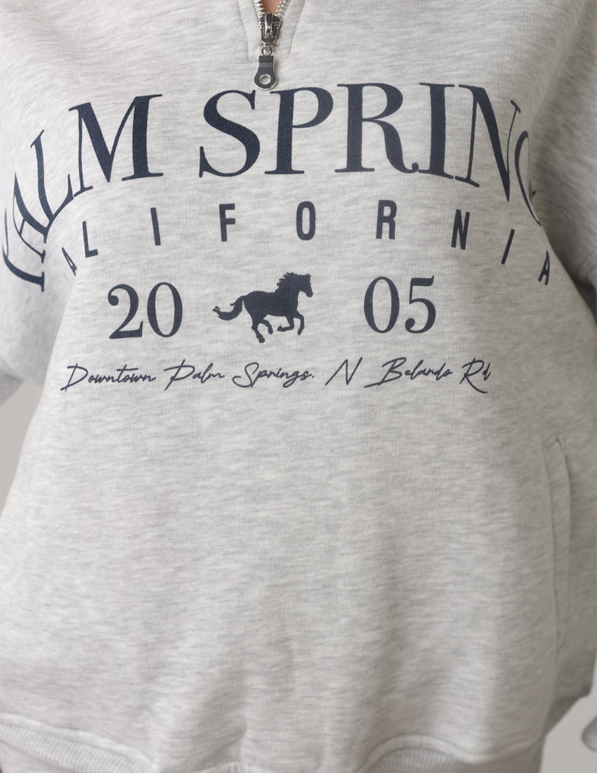 سترة كبيرة الحجم بسحاب نصفي مع طبعة "حصان، 2005"