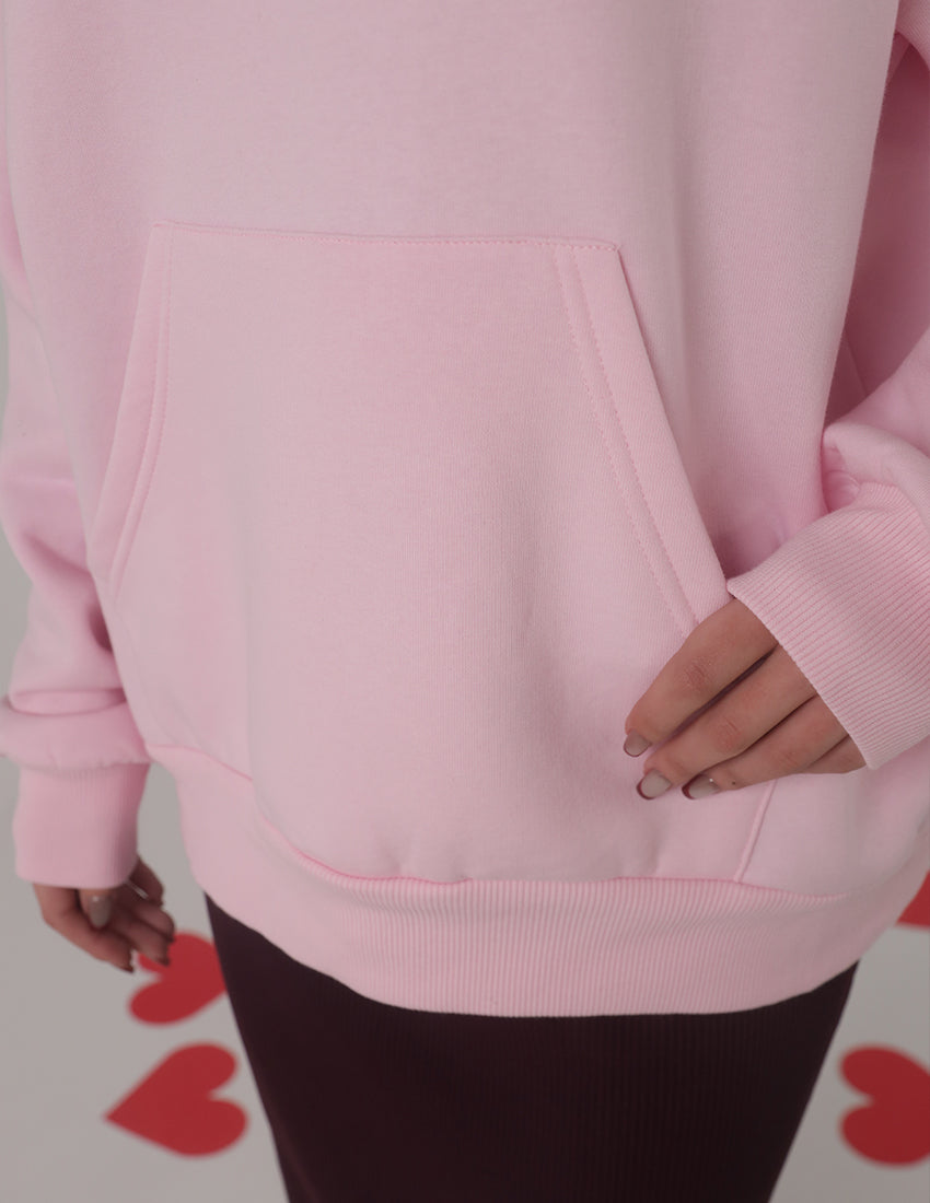 هودي كبير الحجم بطبعة "فريق حب نفسك" على شكل قلب ونجوم