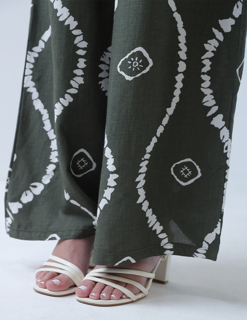 symmetrical geometry pants
