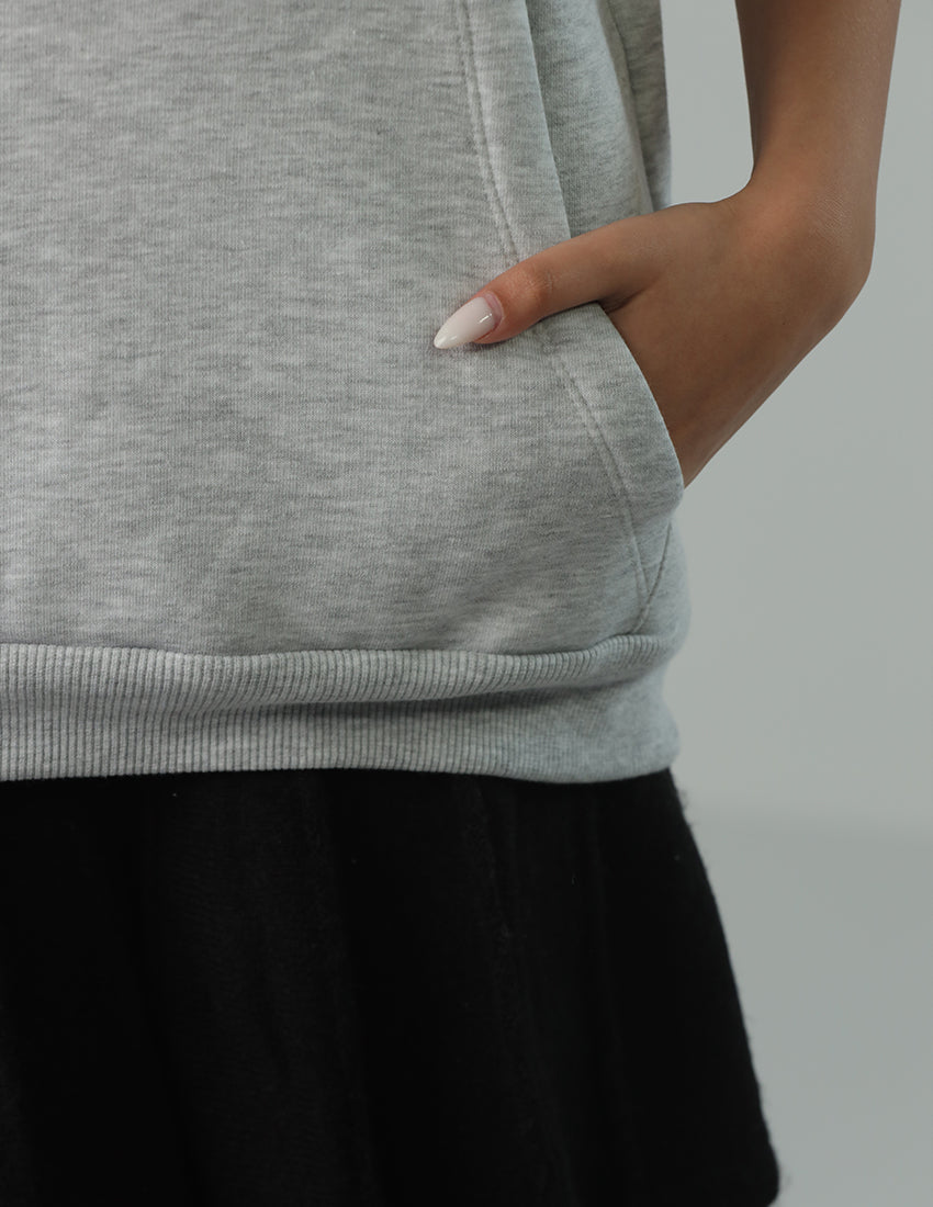 "NYC" sleeveless hoodie