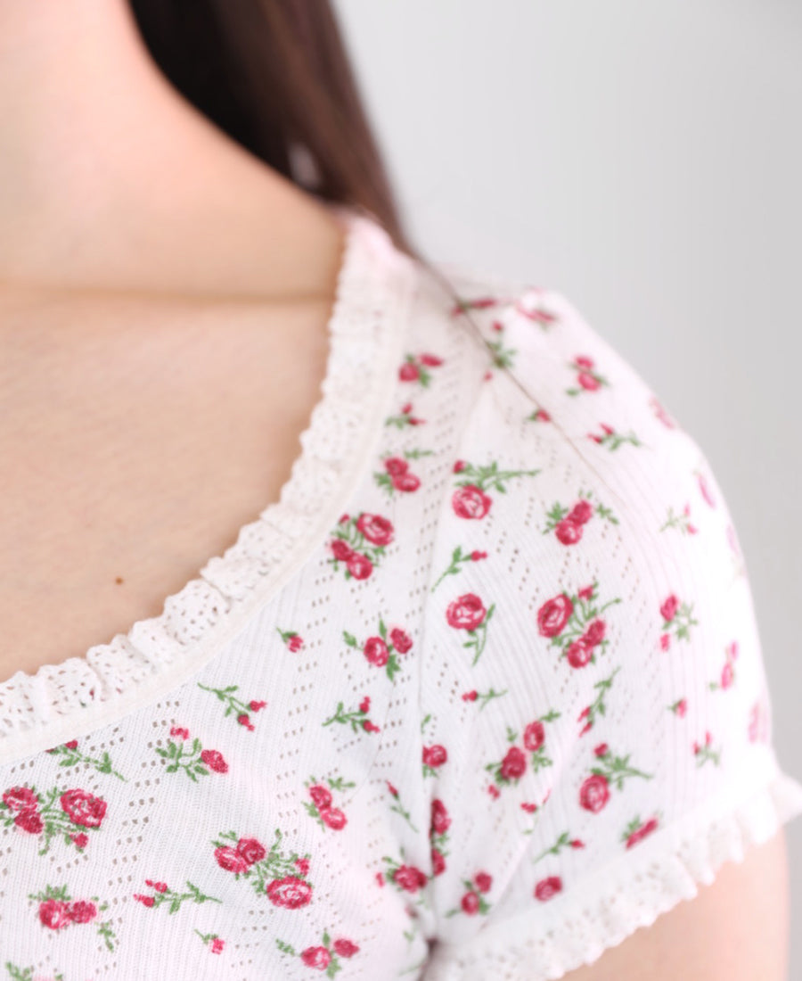 Floral lace T-shirt