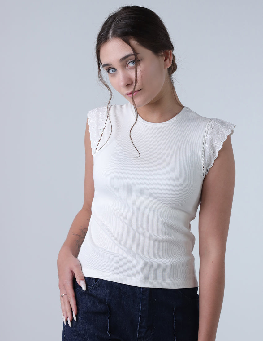 Top featuring delicate lace sleeves