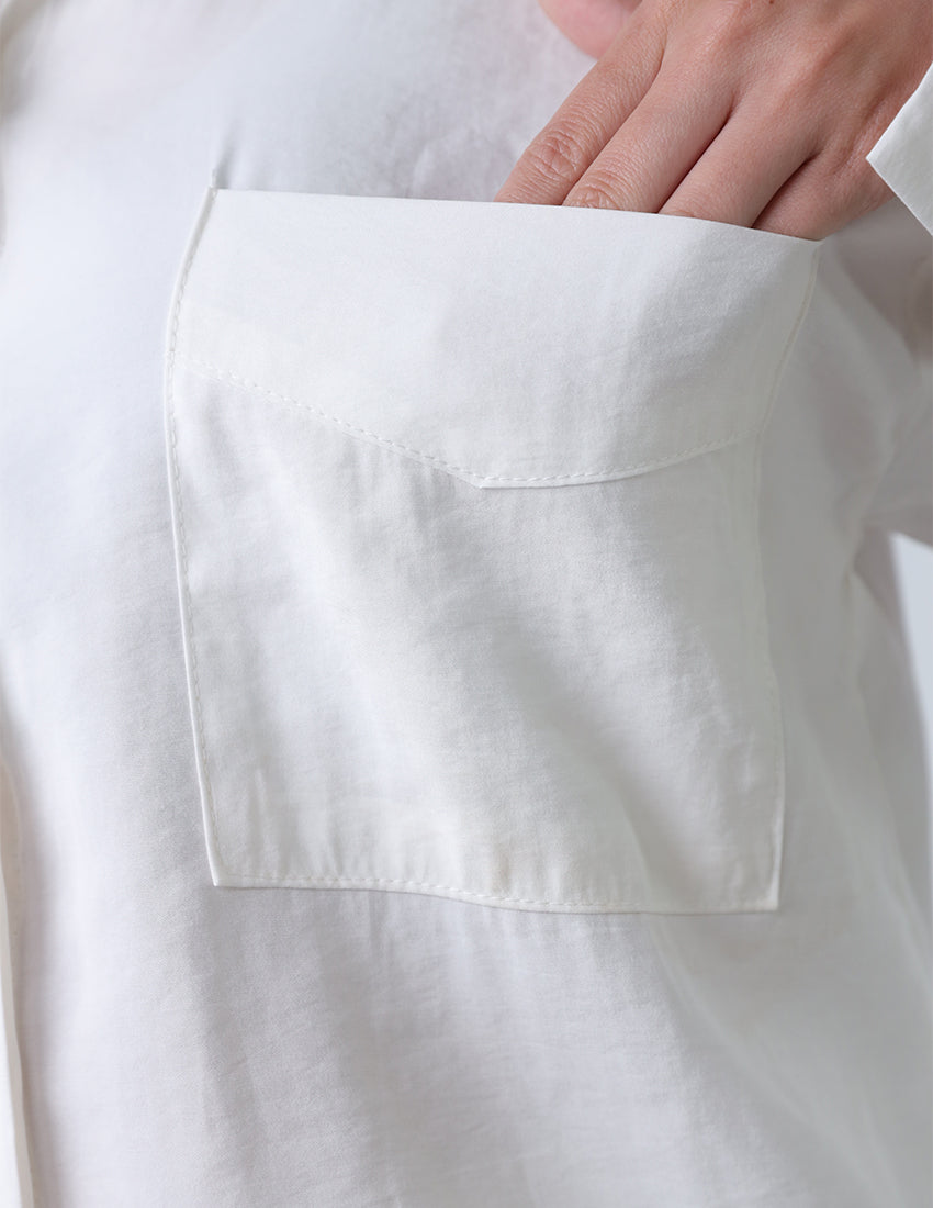 قميص كبير الحجم مع جيب جانبي