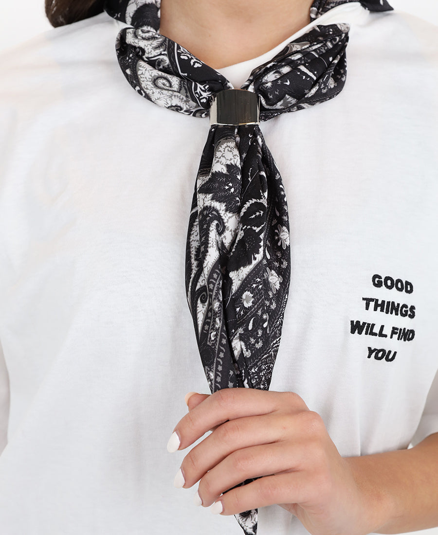 Printed T-shirt with scarf