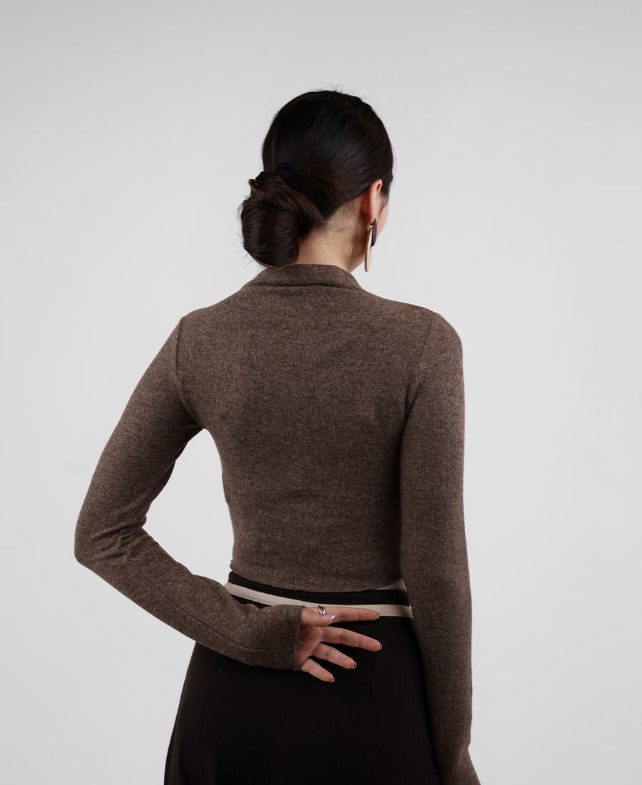 Soft wool cropped blouse