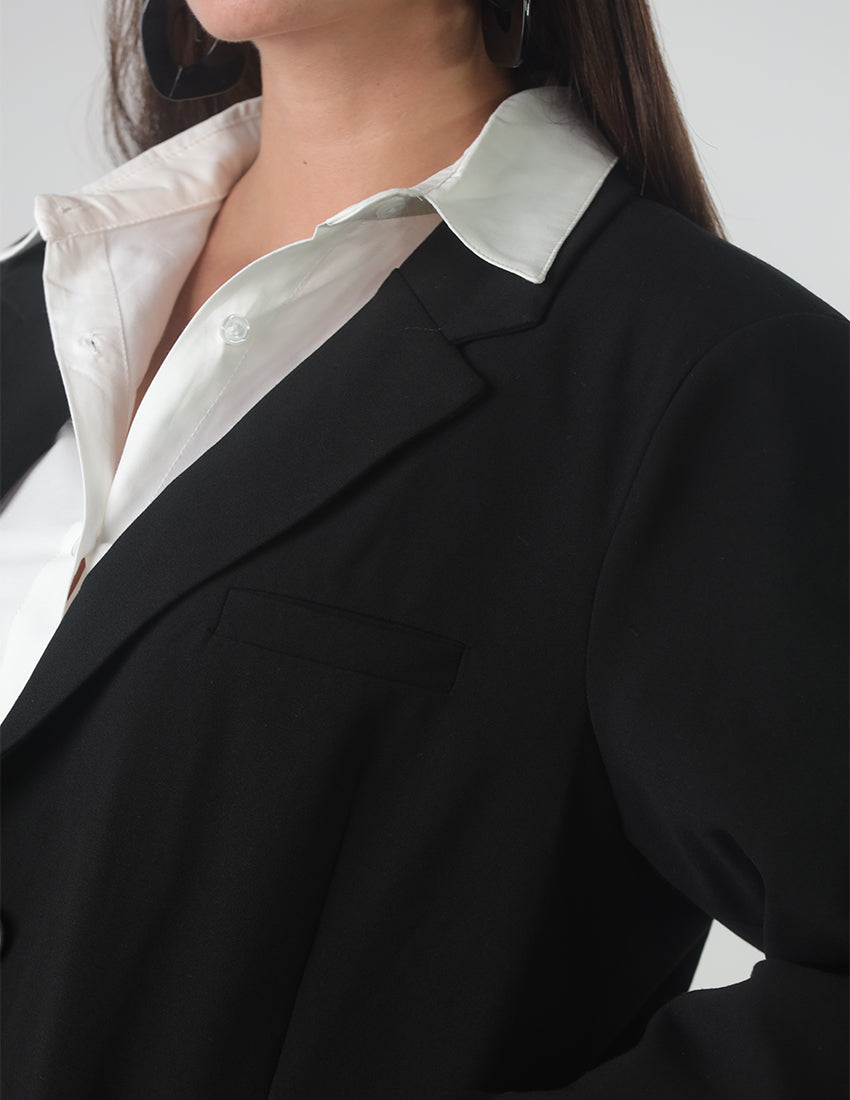 Oversized black blazer