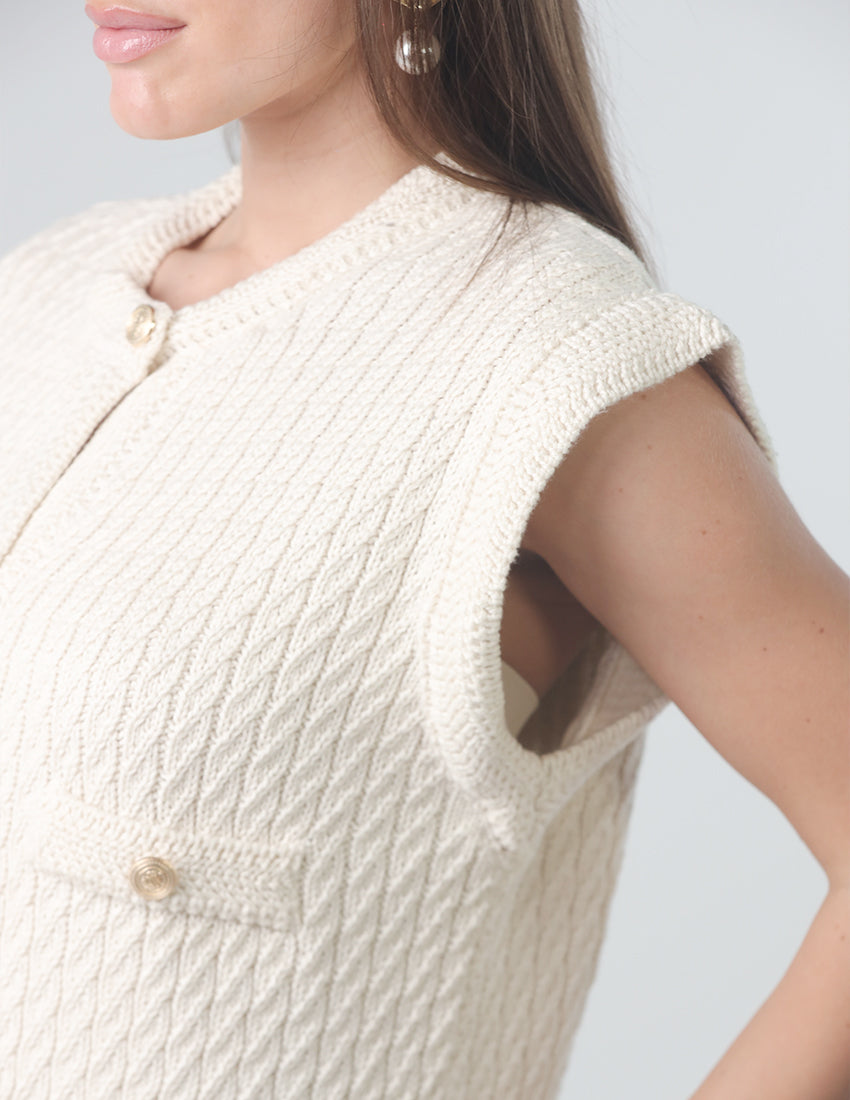 Tricot Sleeveless Top with Buttons