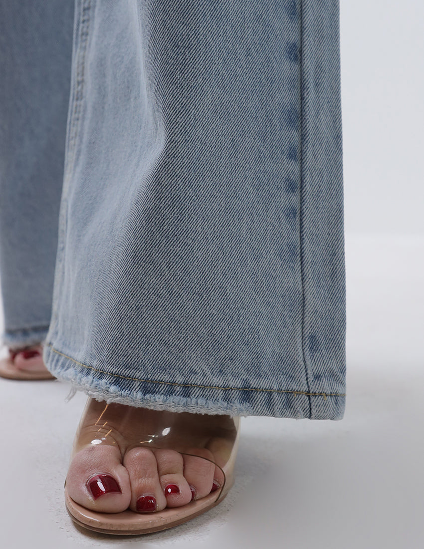 High-west Straight cut jeans in light blue