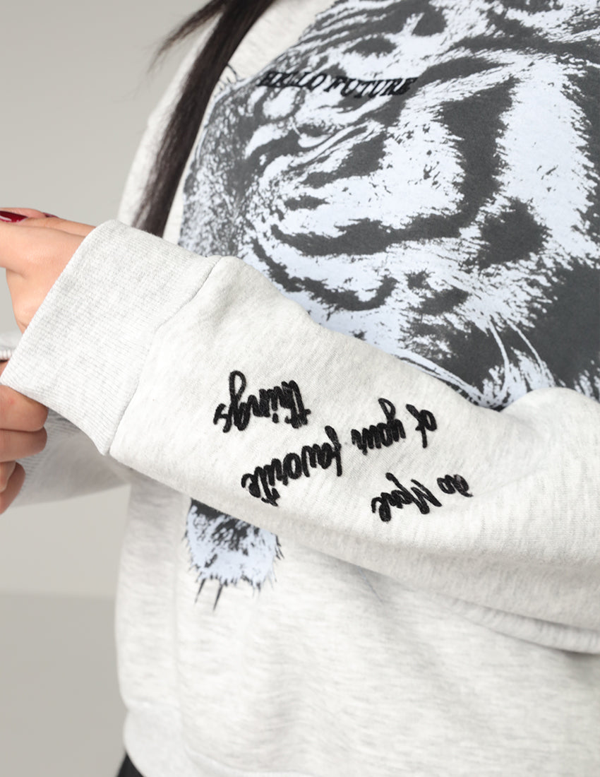 Sweatshirt with Tiger Graphic
