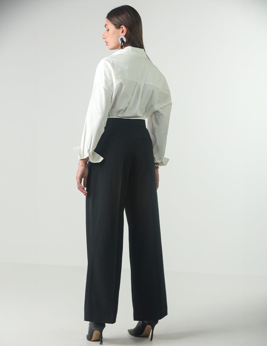 Straight-leg trousers with a tie waist