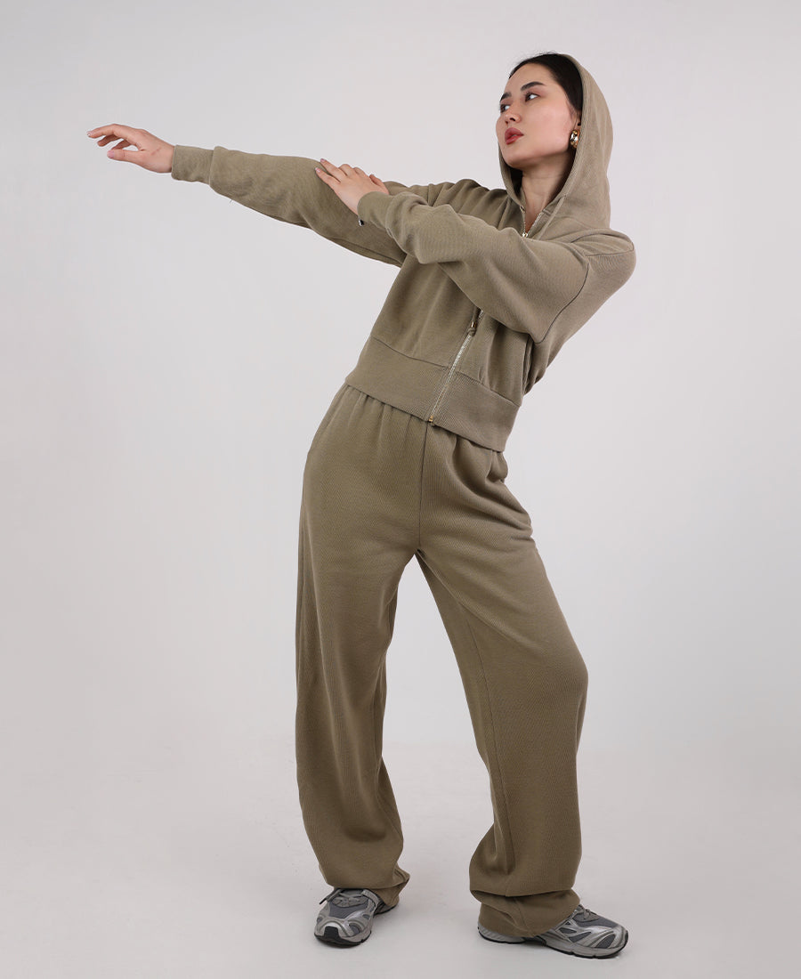 Training jacket with a hat and straight-cut trousers