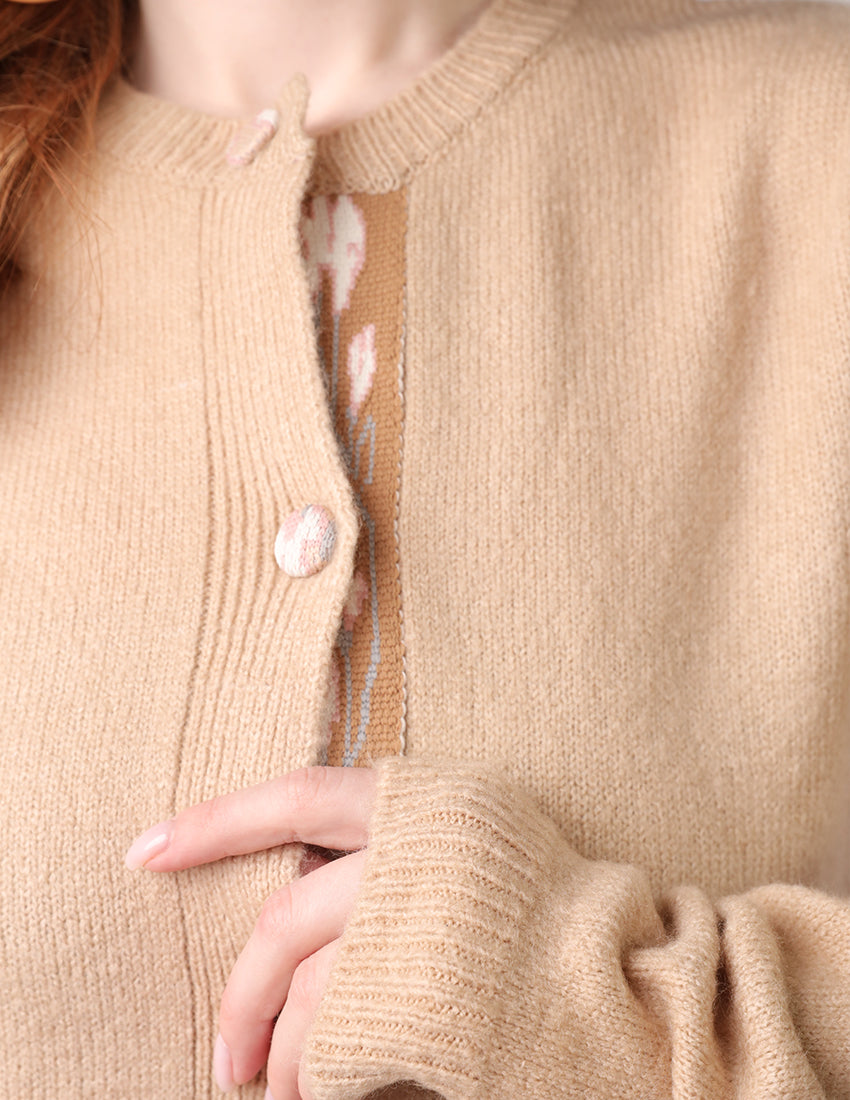 Tricot Buttoned Cardigan with Crew Neckline