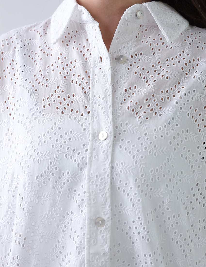 بدلة من قطعتين بتصميم أوراق الشجر