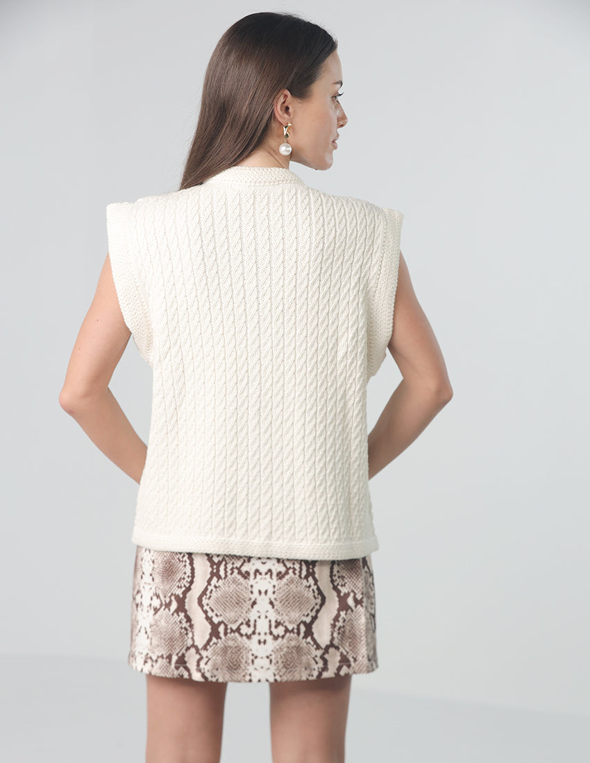 Tricot Sleeveless Top with Buttons