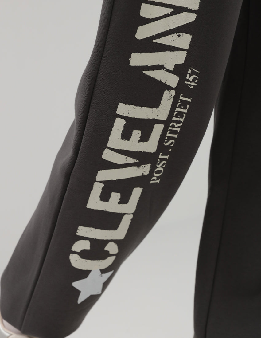 بنطال رياضي قطني بطبعة نجوم وخصر مطاطي