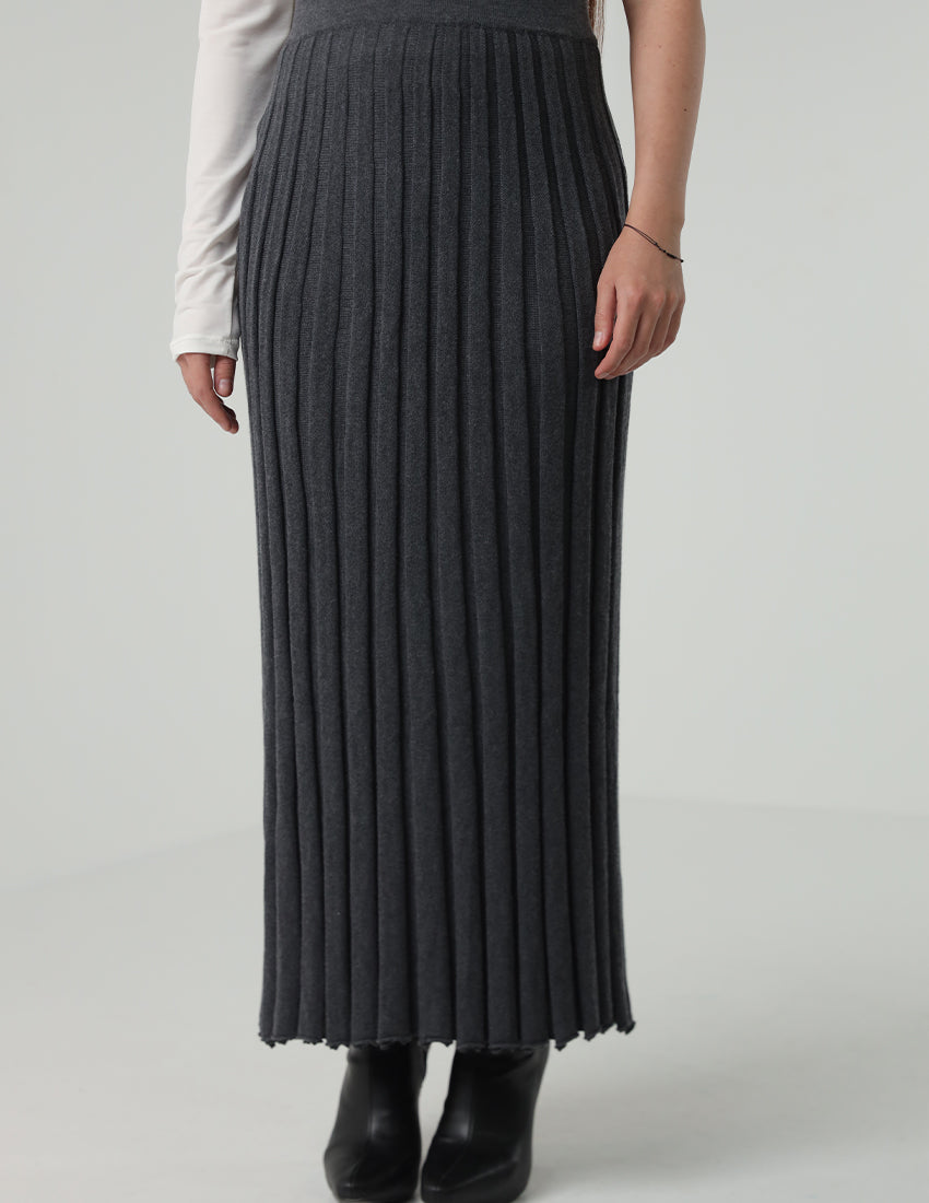 تنورة طويلة بخصر عالٍ - عنابي ورمادي