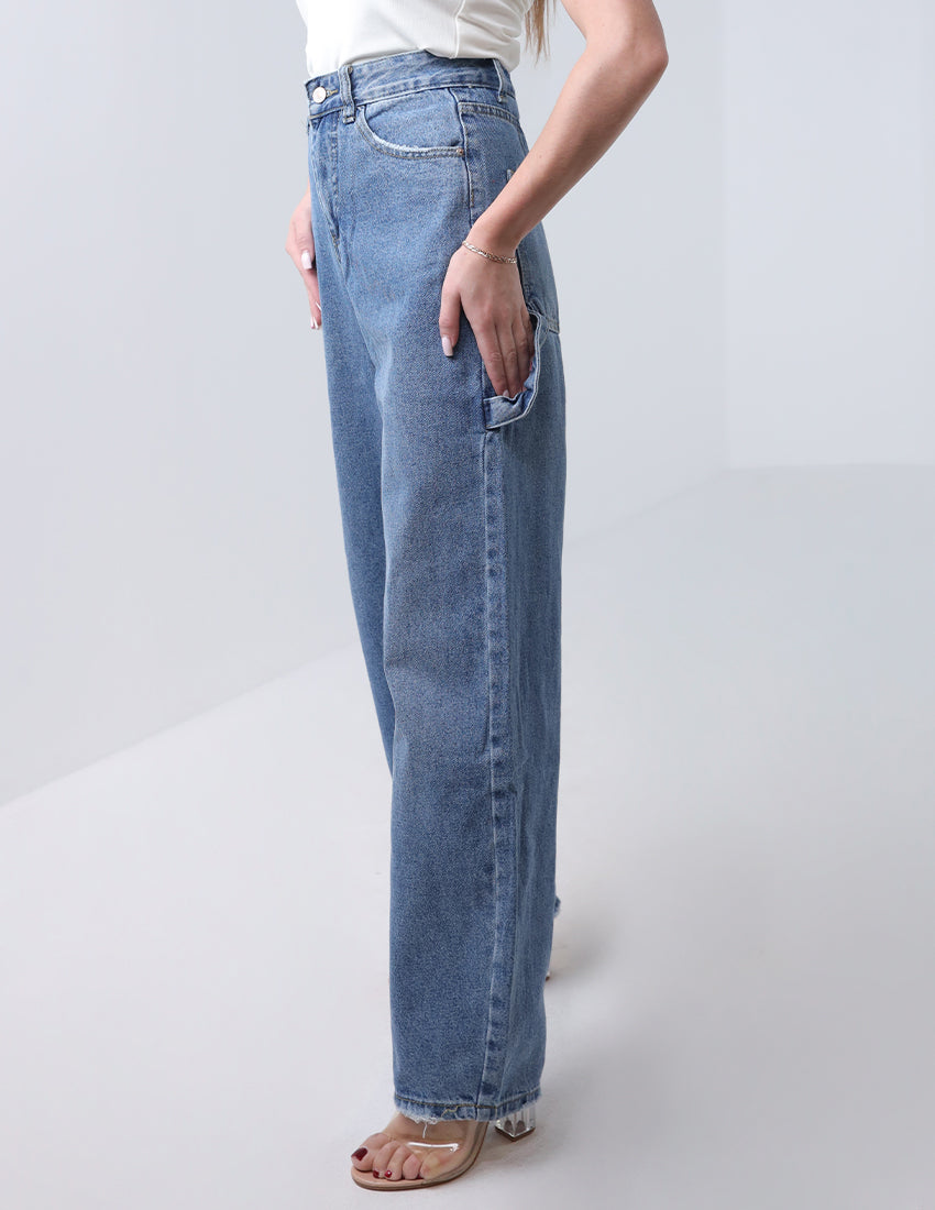 High-waisted baggy blue jeans with side embellishments