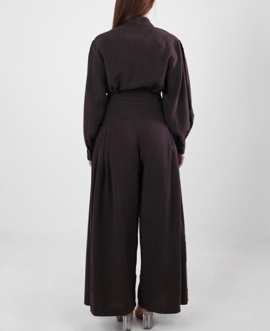Oversize shirt set with wide leg trousers, high waisted