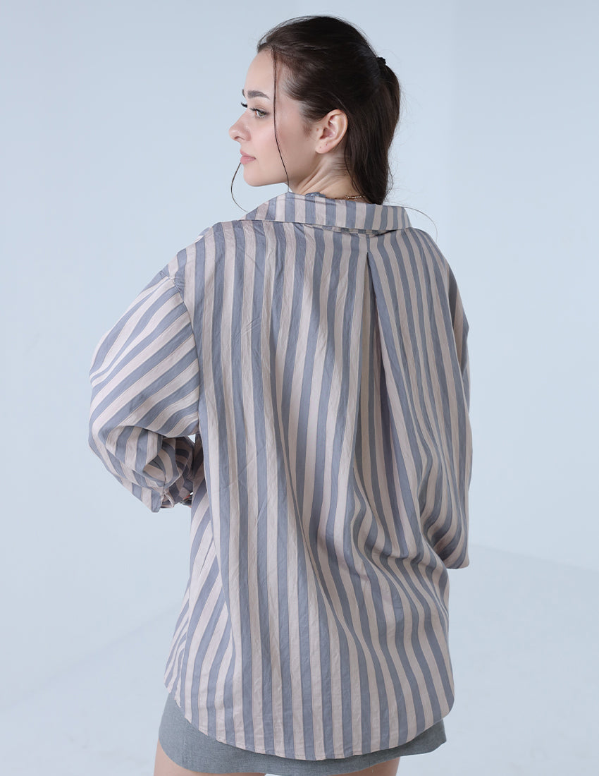 قميص مخطط كبير الحجم مع جيب جانبي واحد